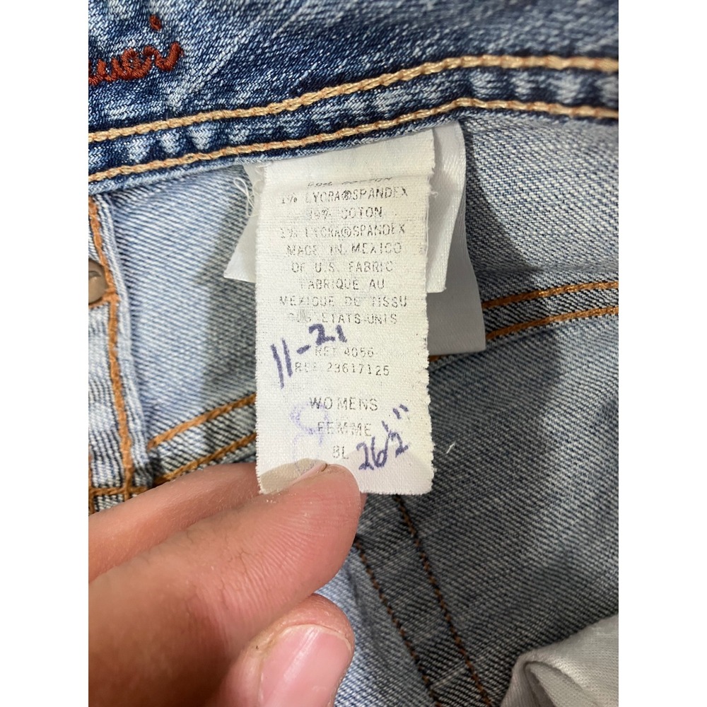 Eddie Bauer Womens Straight Leg Jeans Medium Wash Blue Stretch Denim Sz 8 Hemmed - Picture 3 of 14